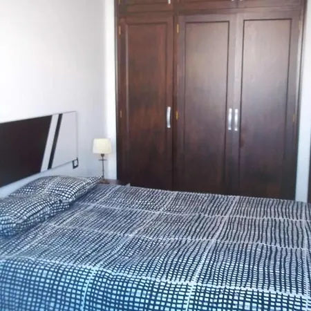 Puerto Del Carmen Sleeps 4 Wifi Apartment Puerto del Carmen (Lanzarote)