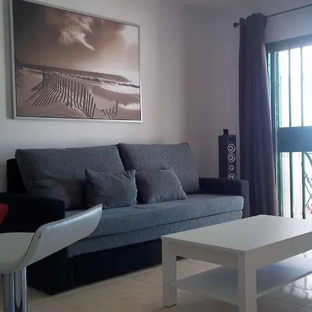 Puerto Del Carmen Sleeps 4 Wifi Apartamento *